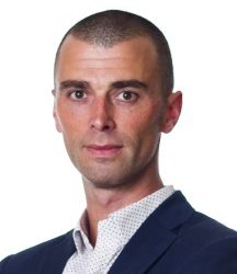 Aegis media se renforce en régions