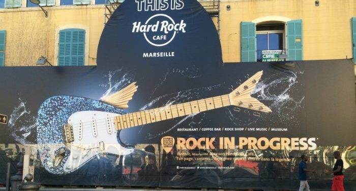 Hard Rock Café : deux jours pour recruter 100 personnes à Marseille