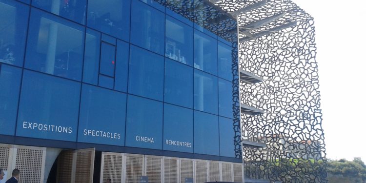 [Anniversaire] Pour ses 10 ans, Plus belle la vie n'ira pas à la rencontre de son public