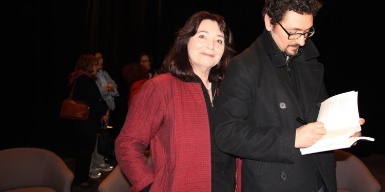 aule Constant et David Foenkinos lors de la soirée d'ouverture du Festival des Écrivains du Sud. Crédit Photo : Jules Bedo.