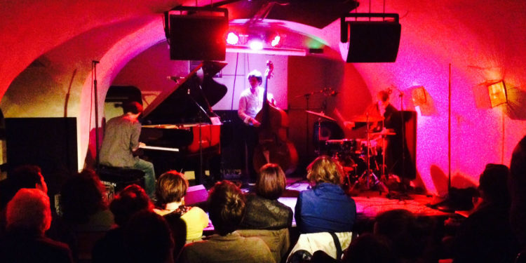 jazz upercut