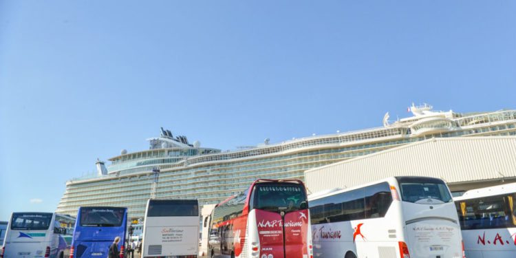 [Tourisme] 17 000 croisiéristes à quai ce dimanche à Marseille