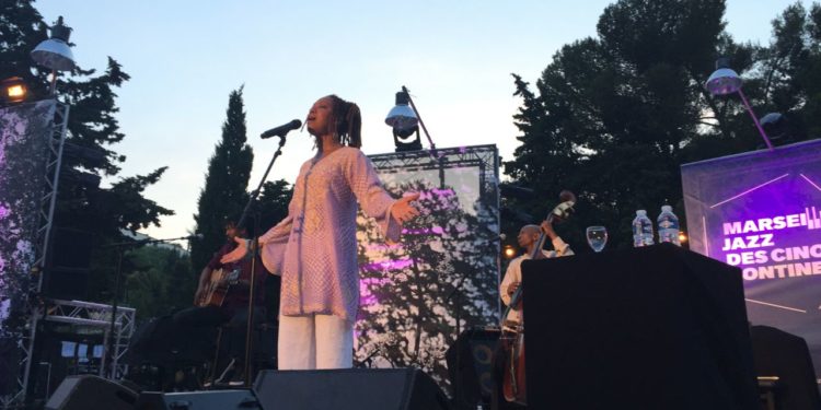 Lisa simone