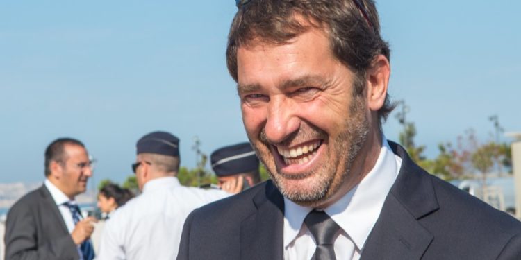 [Politique] Christophe Castaner (PS) continue d’appeler au rassemblement avec les Verts et le Front de Gauche
