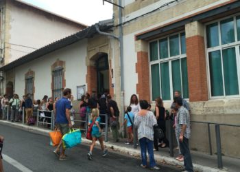 La CFDT lance un appel à la grève dans les écoles