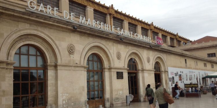 Le Préfet de Police en gare Saint Charles pour faire le point sur les contrôles de bagages