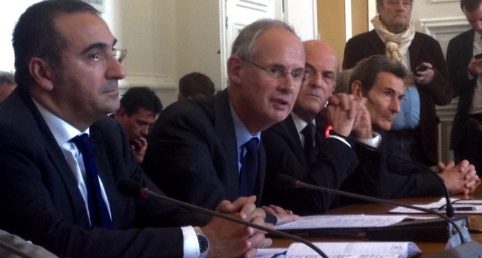 Stéphane Bouillon : « Nous devons essayer de vivre le plus normalement possible »