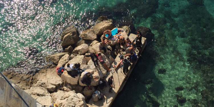 « Soit dit en passant » : Panthers, Ferry Boat, Tapie, Foucault, FO… quelle bouillabaisse !