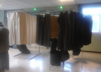 Législatives : participation en chute à 17h