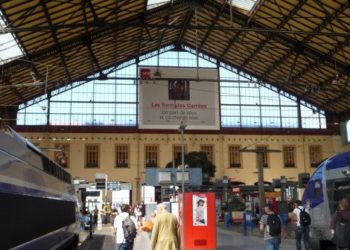 Récupérer ses courses entre deux trains : un service nouvellement déployé à la gare Saint-Charles