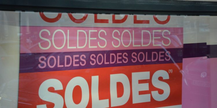 C’est parti pour les soldes d’hiver jusqu’au 21 février, optimisme chez les commerçants