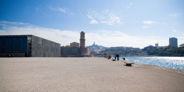 esplanade du j4_mobile_1920x1080-3