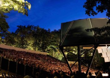 La Roque piano Parc du Chateau de Florans_Xavier Antoinet