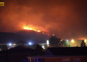 photos marins pompiers incendie vitrolles