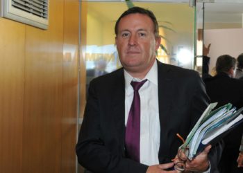 12e circonscription : Eric Diard (LR) gagnant