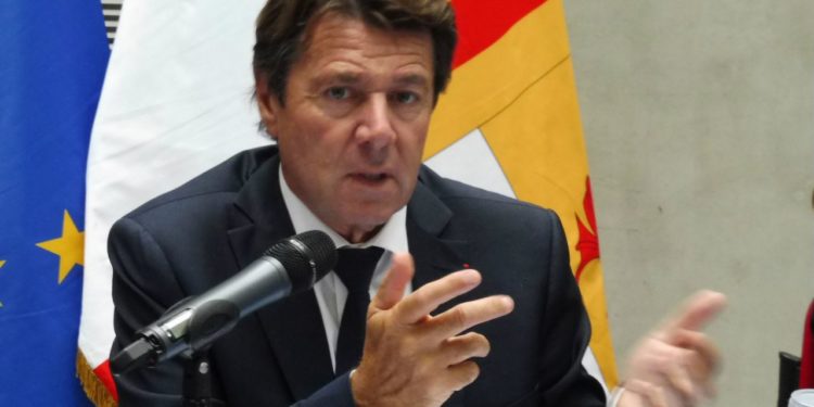 estrosi migrants refugies