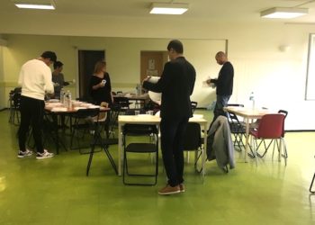 Notre récit de l’arrivée à Marseille, dans le calme, des premiers migrants de Calais