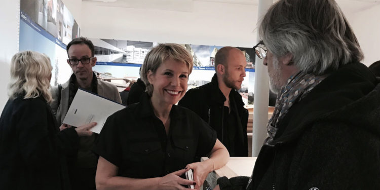 Corinne Vezzoni à la Galerie de l’architecture, située dans le Marais à Paris en décembre 2016 (Crédit XDR)