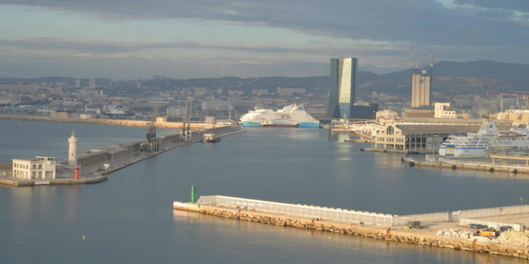 Soit dit en passant : allez, parions sur 2017 !