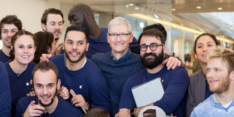 tim cook
