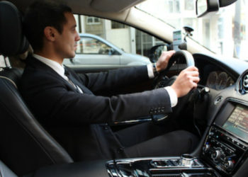 Véhicules de tourisme avec chauffeur : Allocab s’installe à Aubagne