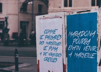 Puma-OM: une campagne qui déchire sur les murs de Marseille