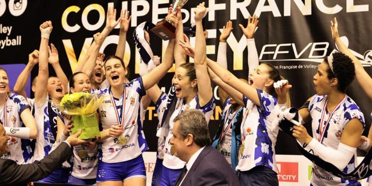 Bravo aux ReBelles championnes de France !