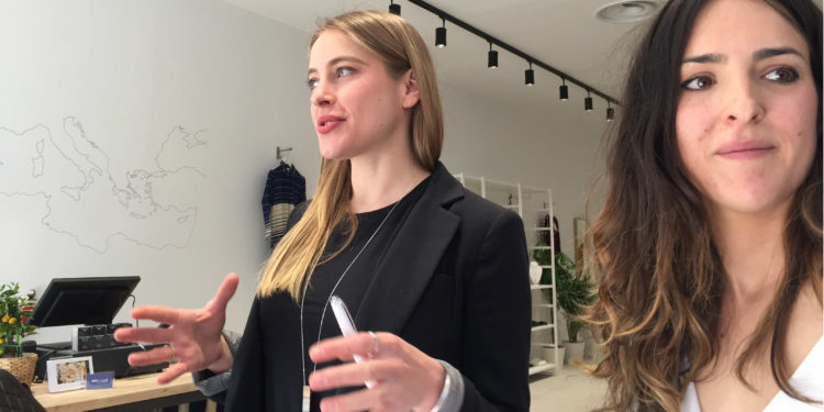 Des « fashionistas clandestines » au cœur du Village des marques de Miramas