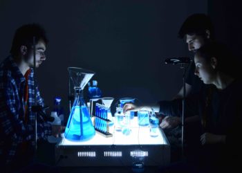 U(x,y,z)=U pour 2 jours à la Fondation Vasarely