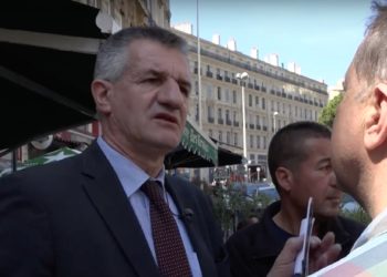 Jean Lassalle demande de l’aide à Marseille, la « capitale du bonheur »