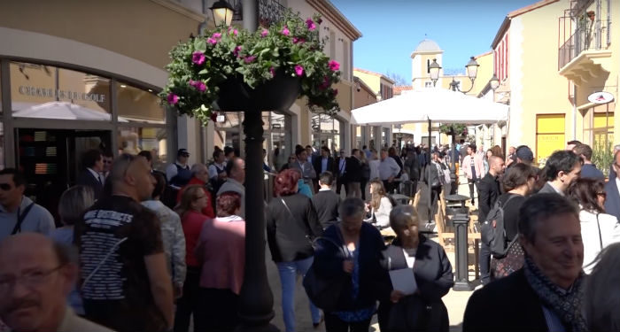 Bilan ouverture, recrutement, boutiques, nos infos sur le Village des marques