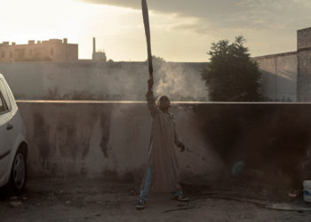 Soit dit en passant : se régaler et se gaver de roches blanches flirtant avec l’azur et les flots bleus…