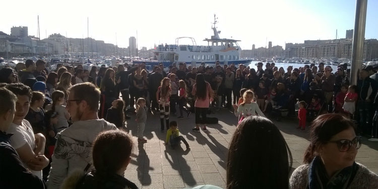 Soit dit en passant : un dimanche avec les « cent visages du monde »