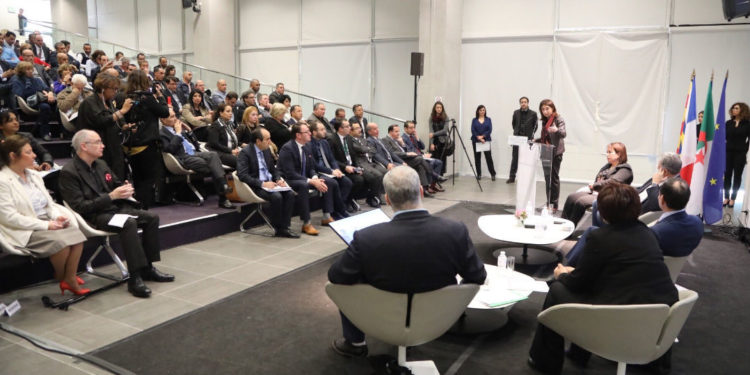 Le marché algérien s’ouvre aux entreprises étrangères, la Provence en embuscade