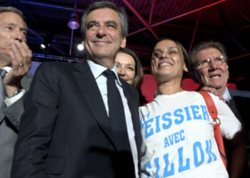 A Marseille, François Fillon se place en seul héritier du gaullisme