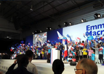 A Marseille, Emmanuel Macron joue sur plusieurs tableaux