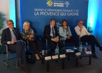 Martine Vassal poursuit sa tournée des villes pour booster les transports