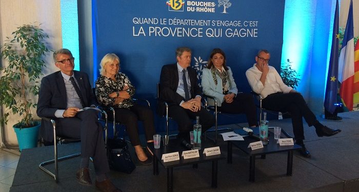 Martine Vassal poursuit sa tournée des villes pour booster les transports