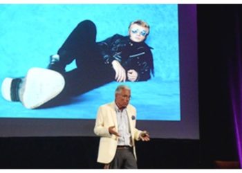 Quand Jean-Marie Périer partage ses souvenirs sur la scène du Gymnase