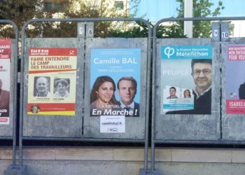 Participation en baisse à midi et affichage sauvage