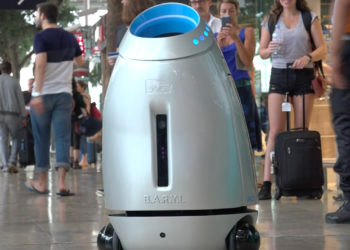 Baryl, une poubelle robotisée testée à la gare Marseille Saint-Charles