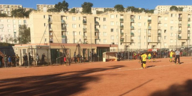 Martine Vassal toujours sur le terrain… de foot cette fois et avec Jean Tigana