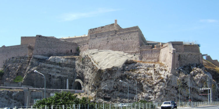 Des riverains disent "NON" à la construction d'un immeuble au pied du fort Saint-Nicolas