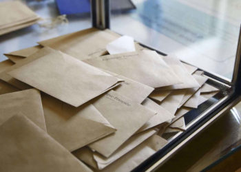 Législatives : des surprises aux premières divergences vues par Alain Masson