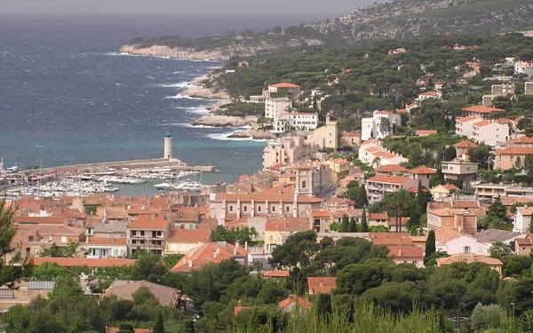 Cassis ville idéale pour les résidences secondaires