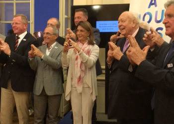 JO 2024 : A Marseille, les réactions en image après l’annonce officielle