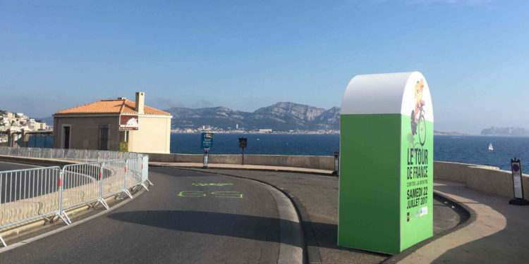 Soit dit en passant : c’est beau une ville quand se taisent les moteurs