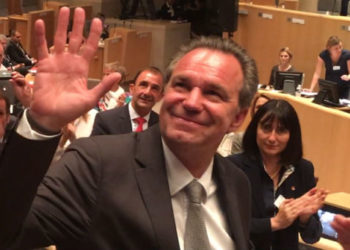 Muselier poursuit Hollande et Valls pour « faux et usage de faux en écriture publique »