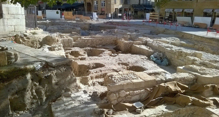 Soit dit en passant : ainsi vont les patrimoines des villes