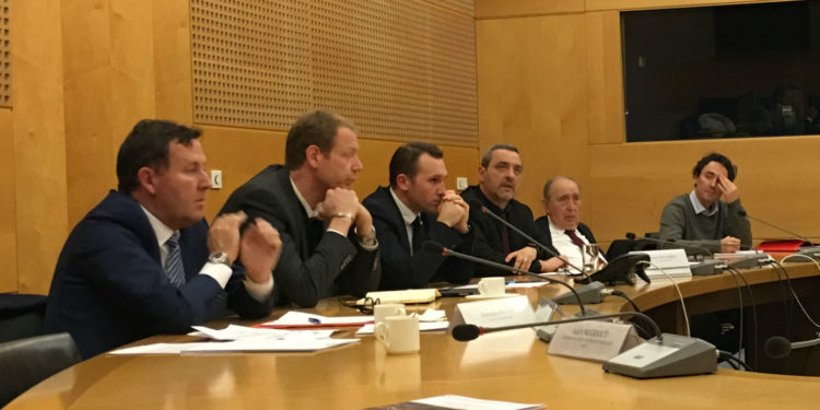 Les élus de l’étang de Berre défendent unanimement au ministère la réouverture à la courantologie du Rove